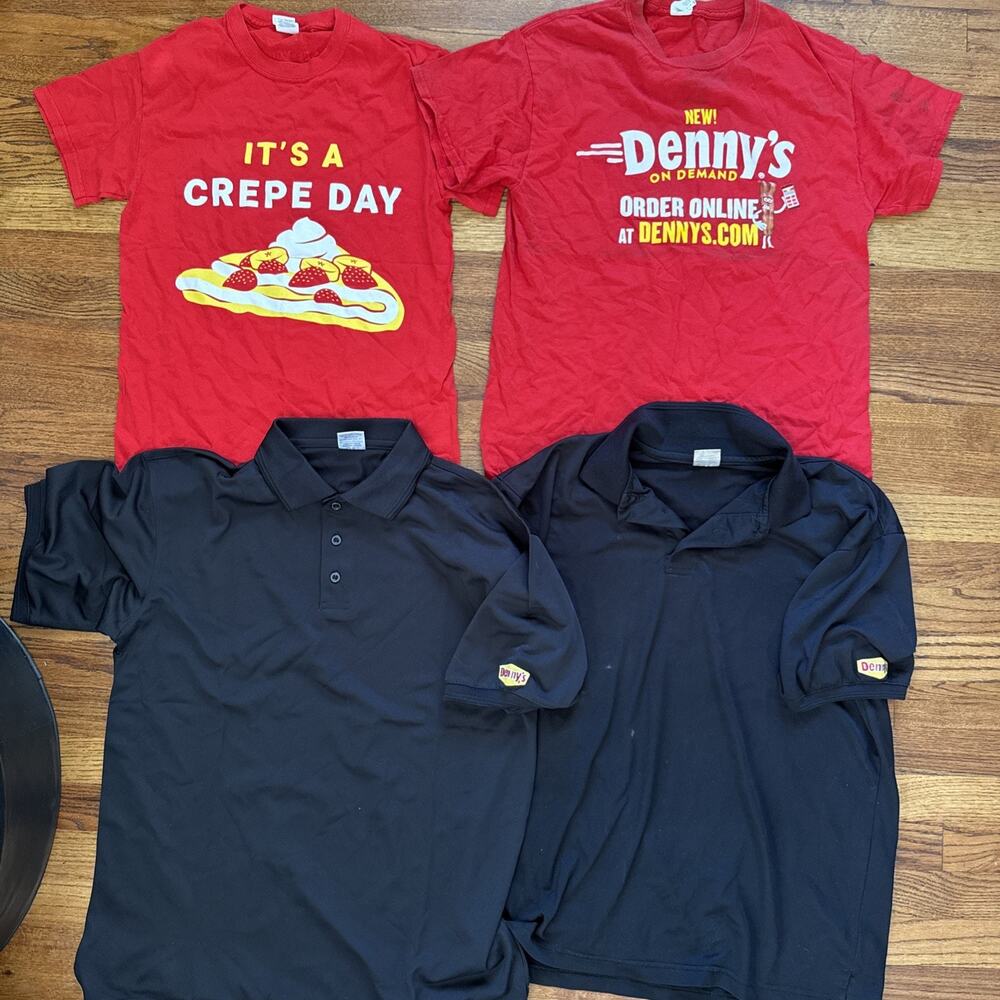 Lot Of 4 DENNY’S T Shirt Tee Size S-M AS IS